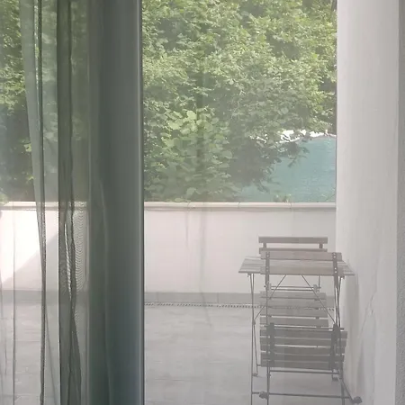 Cocon Moderne Avec Terrasse *